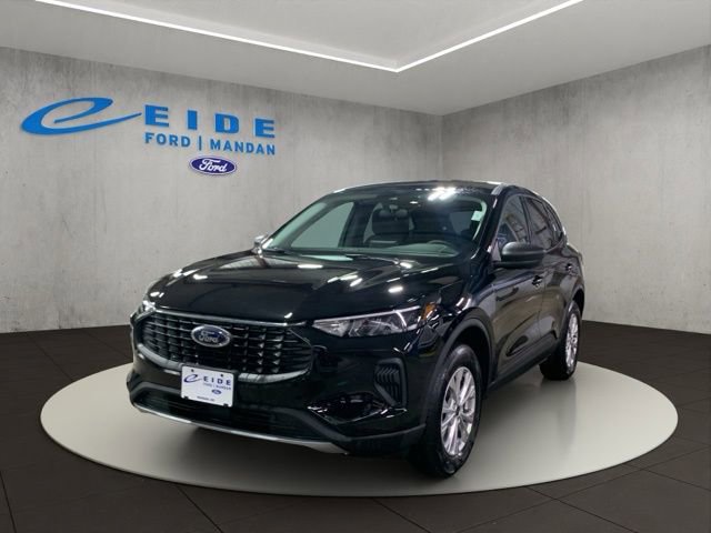 New 2026 Ford Escape Active w/ Cold Weather Package image 2