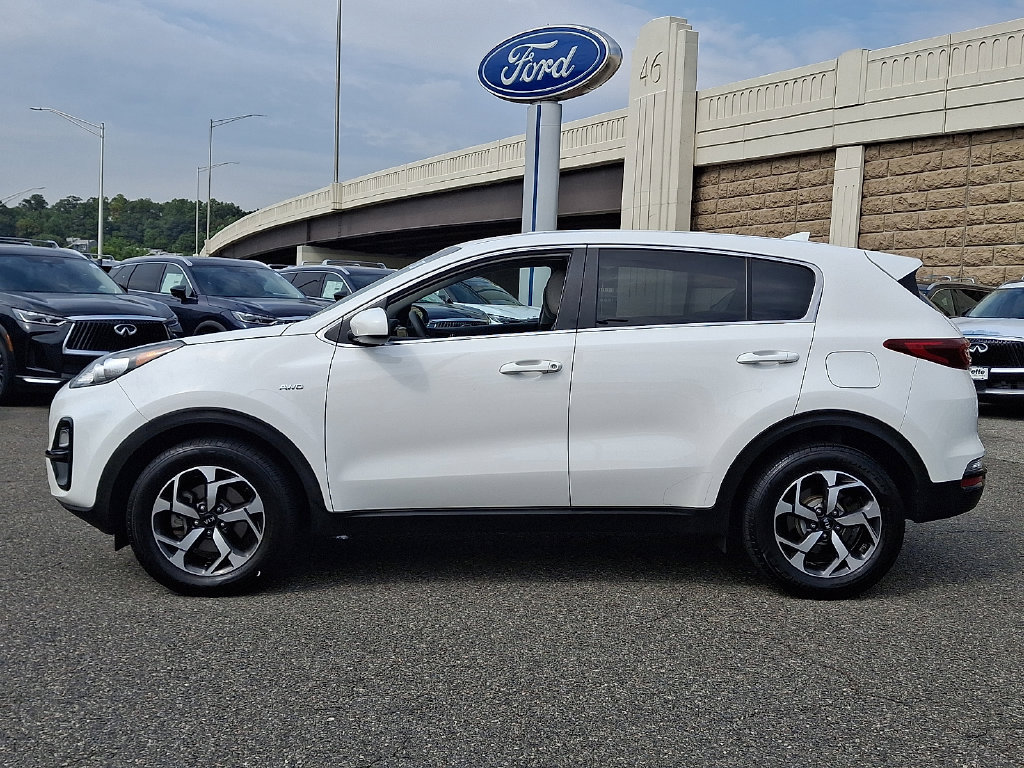 Used 2020 Kia Sportage LX AWD/4WD image 8