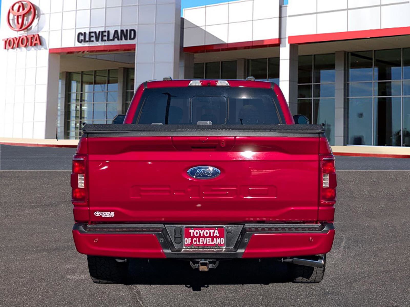 Used 2022 Ford F150 XLT w/ Equipment Group 302A High image 6