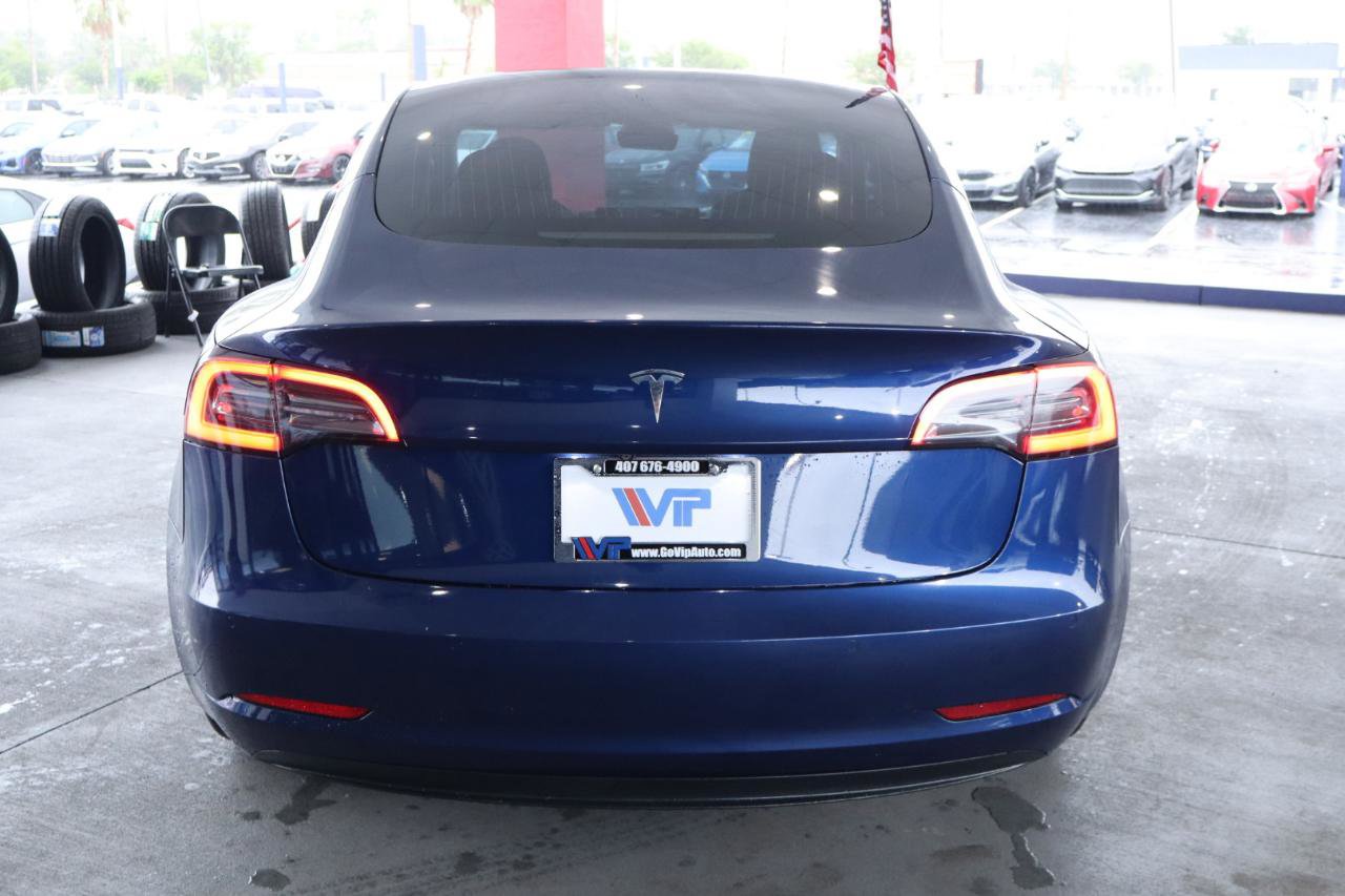 Used 2018 Tesla Model 3 Mid Range RWD image 8