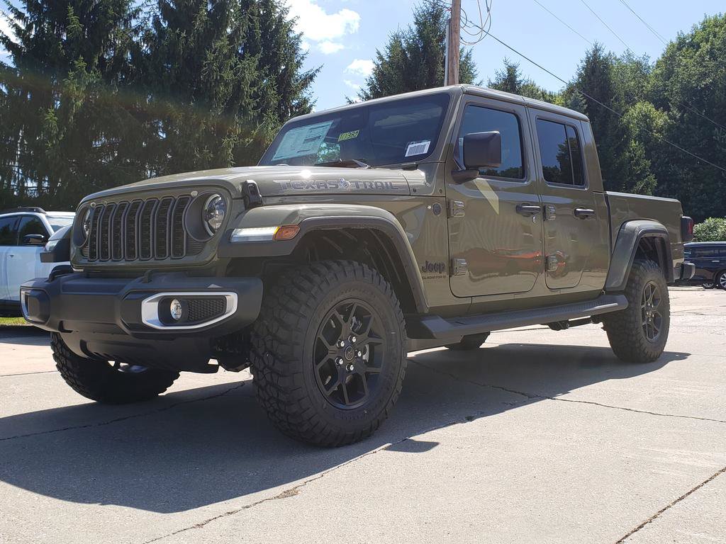 New 2026 Jeep Gladiator Sport AWD/4WD image 7