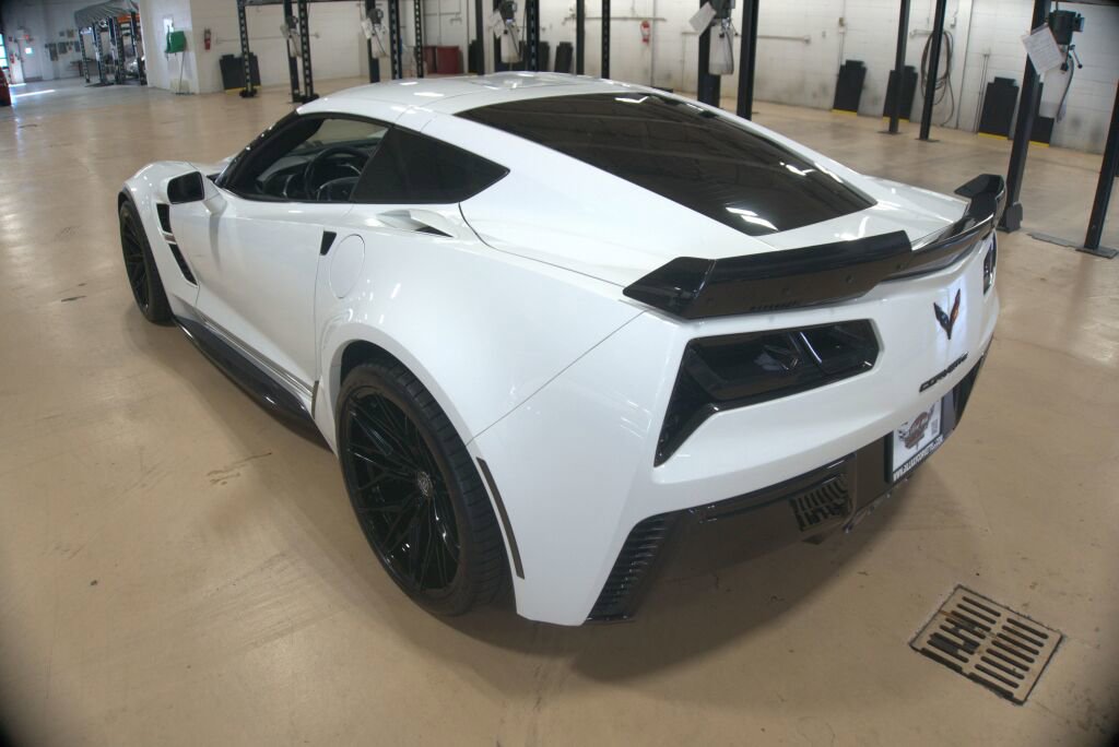 Used 2017 Chevrolet Corvette Grand Sport image 3