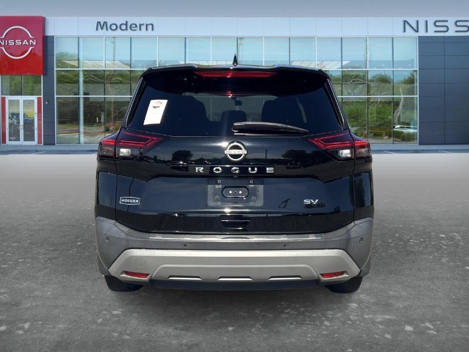 Used 2022 Nissan Rogue SV FWD image 6