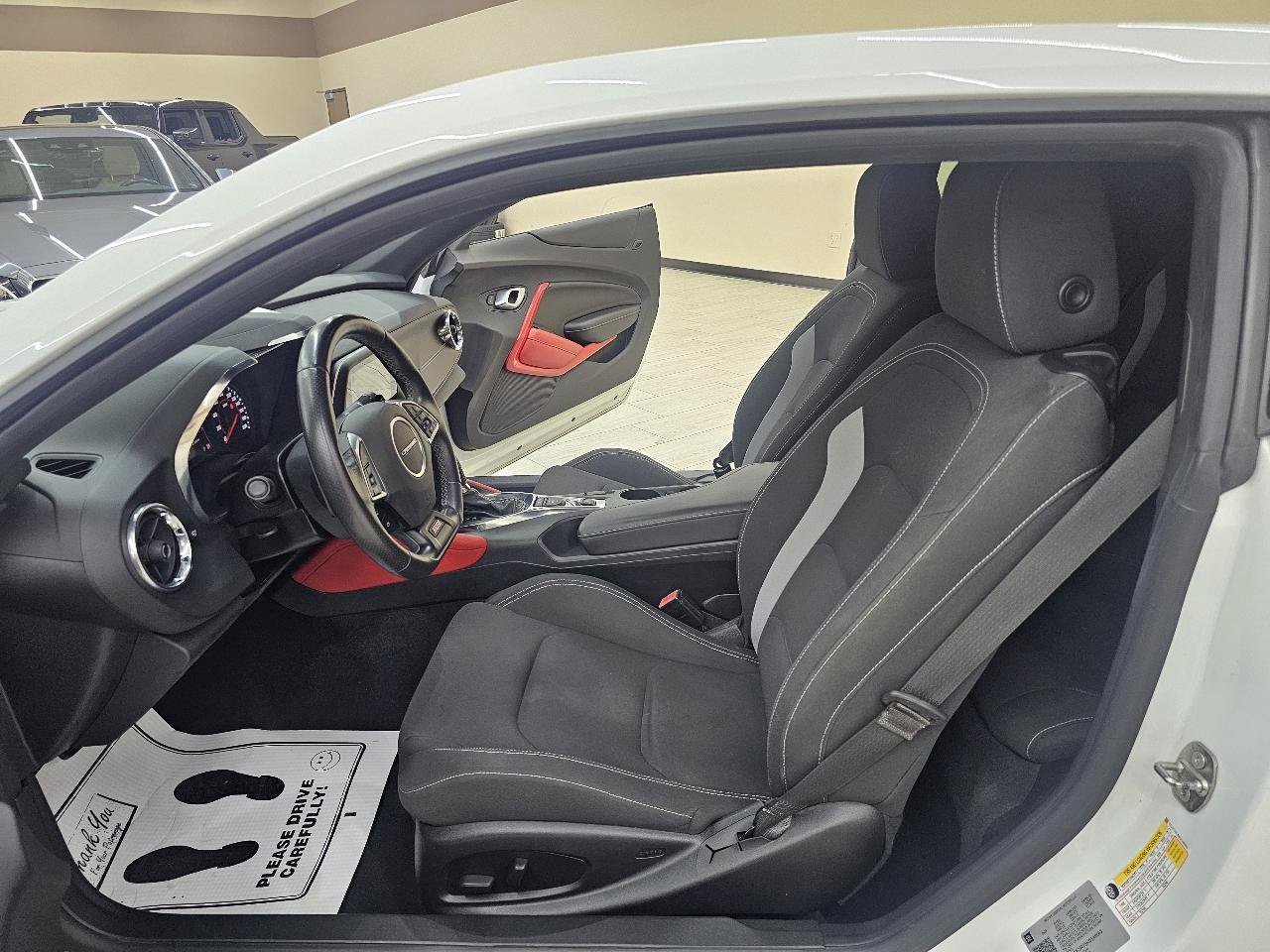 Used 2019 Chevrolet Camaro SS RWD image 16