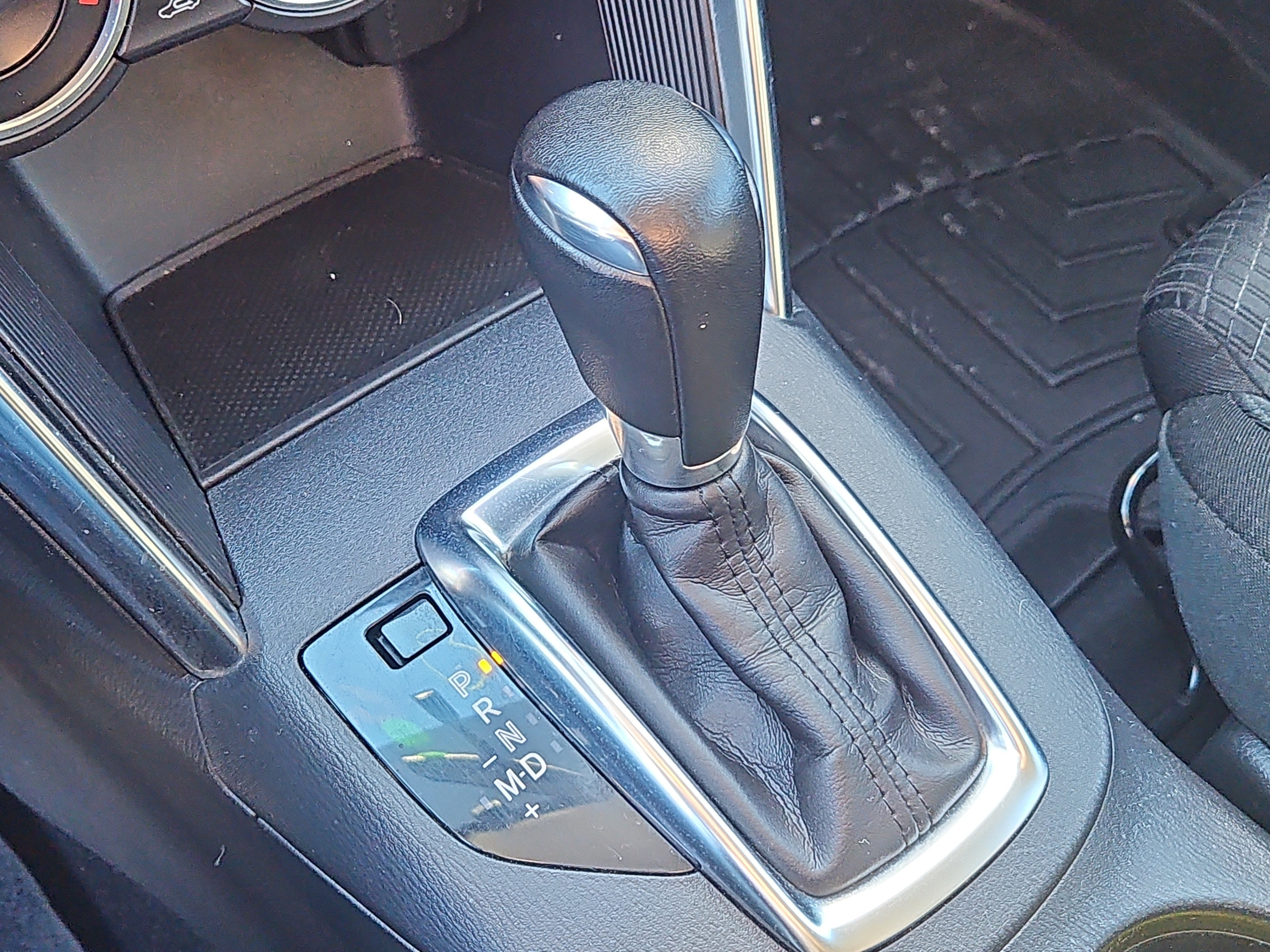 Used 2015 MAZDA CX-5 Touring image 16