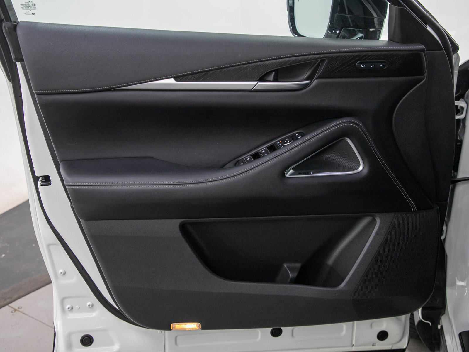 Used 2023 INFINITI QX60 Autograph AWD/4WD image 21