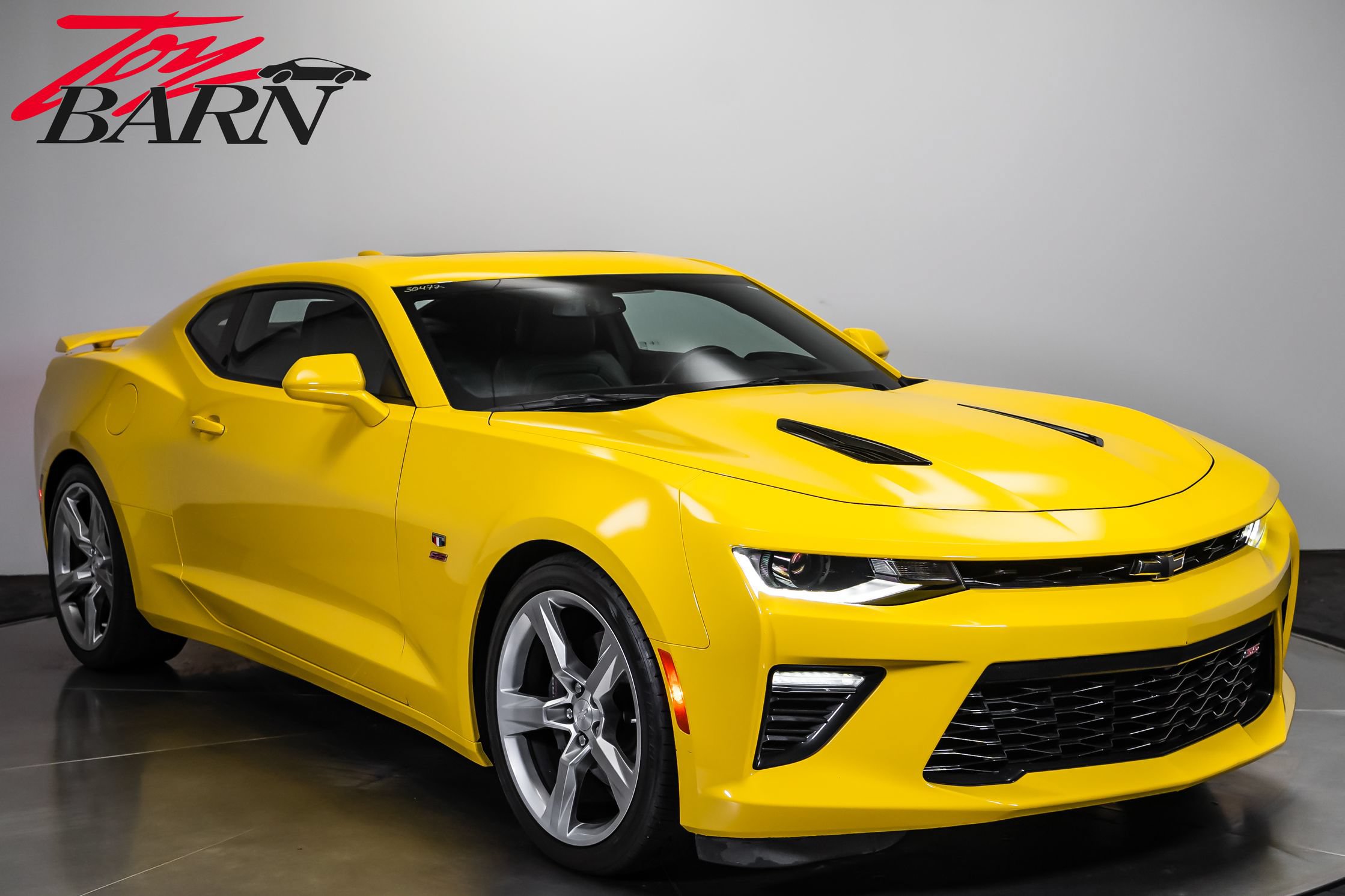 Used 2016 Chevrolet Camaro SS RWD image 7