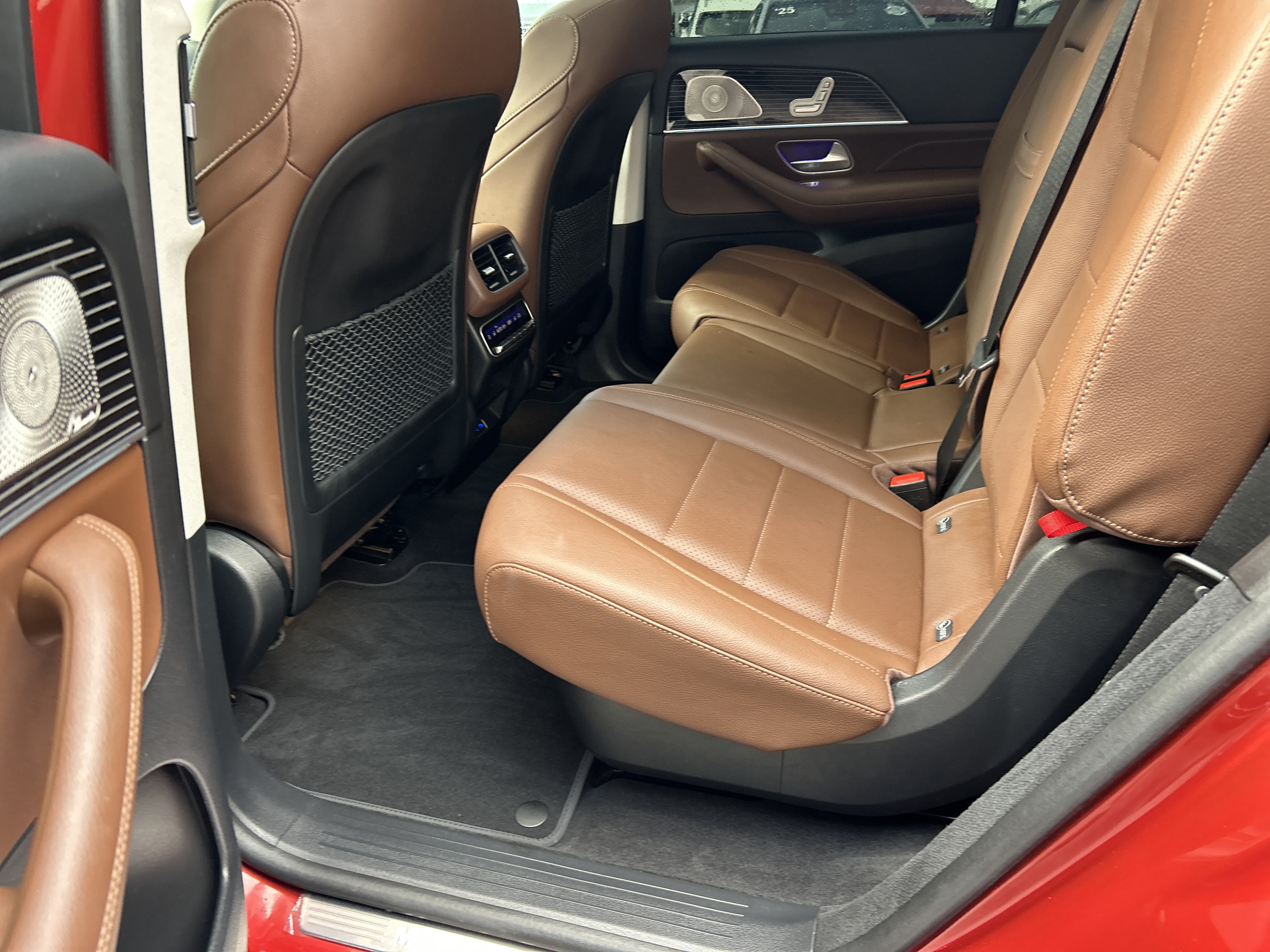 Certified 2024 Mercedes-Benz GLS 450 4MATIC image 41