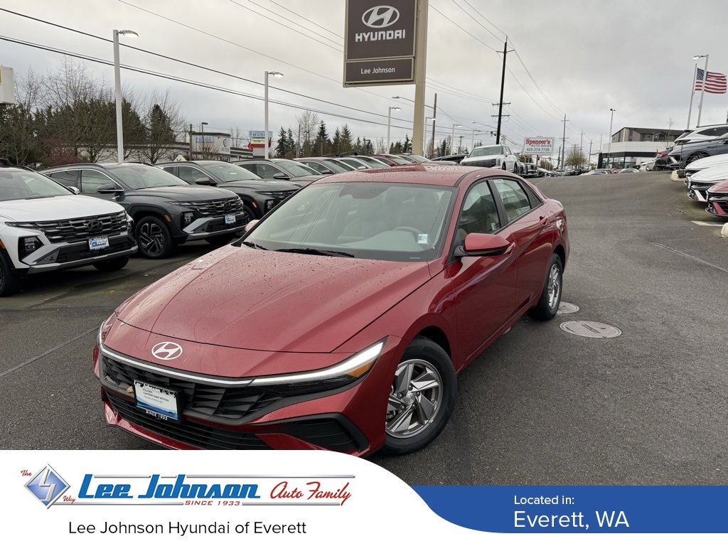 Certified 2025 Hyundai Elantra SE image 1