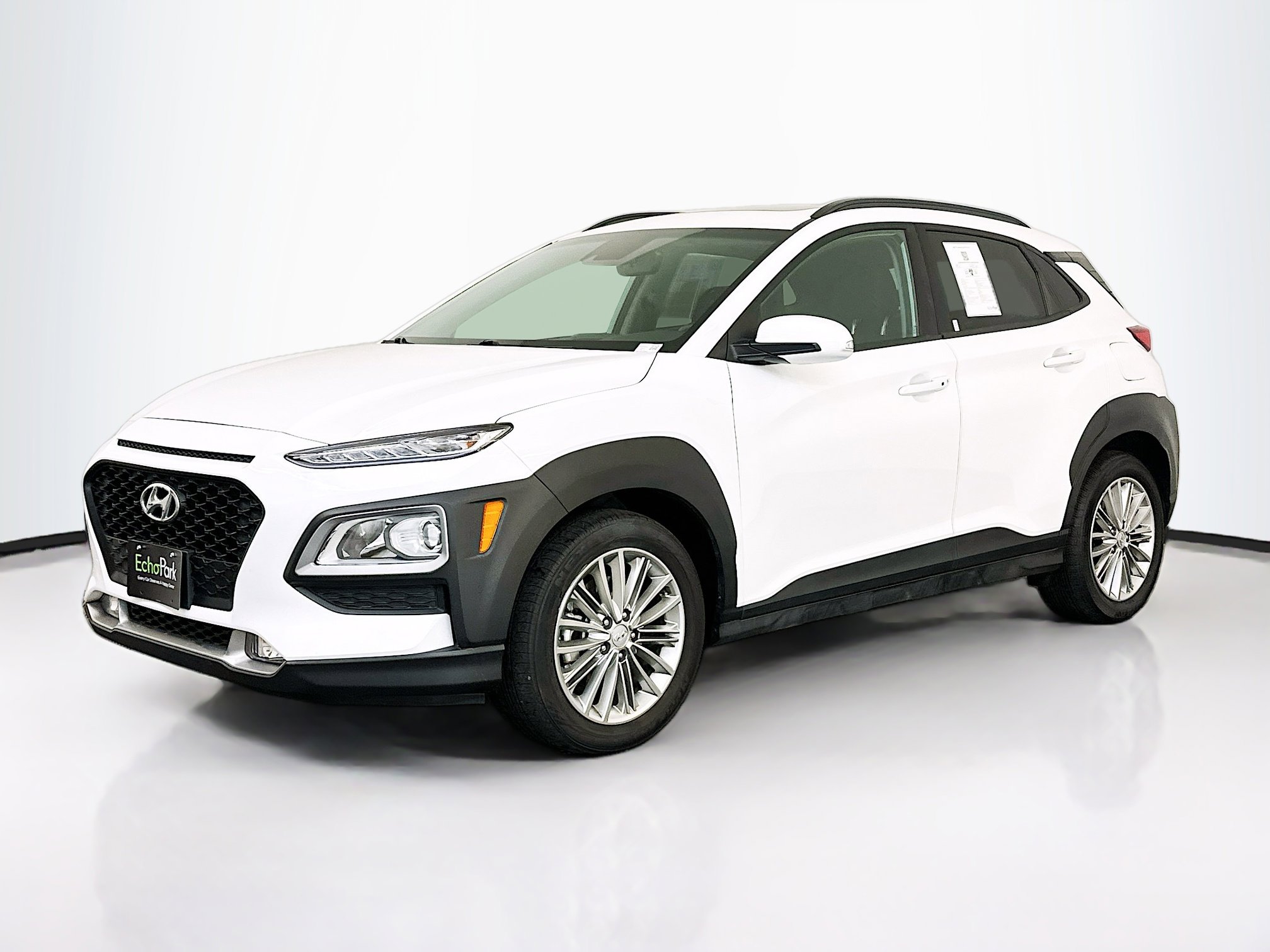 Used 2021 Hyundai Kona SEL Plus image 3