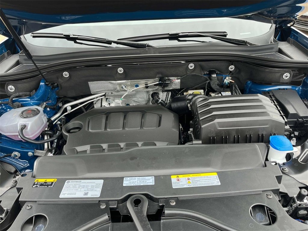 New 2025 Volkswagen Atlas Cross Sport SE image 21