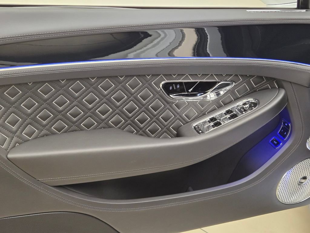 Used 2024 Bentley Continental GT Speed image 30