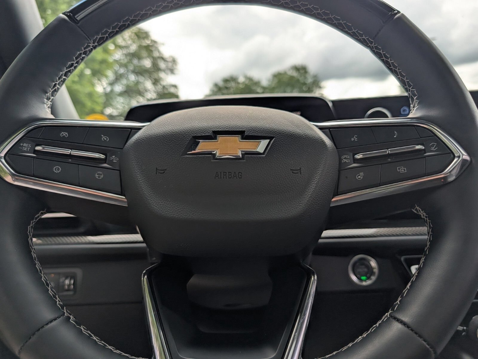 Certified 2026 Chevrolet Traverse High Country AWD/4WD image 33