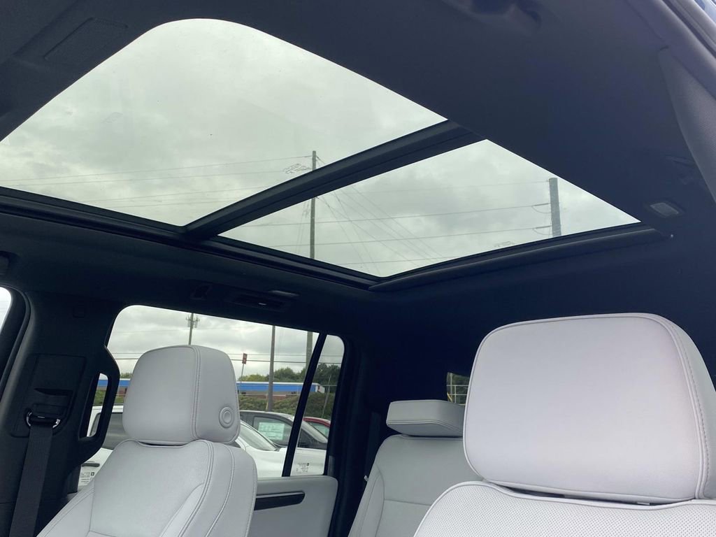 New 2026 Chevrolet Suburban Premier w/ Sun And Tow Package image 21