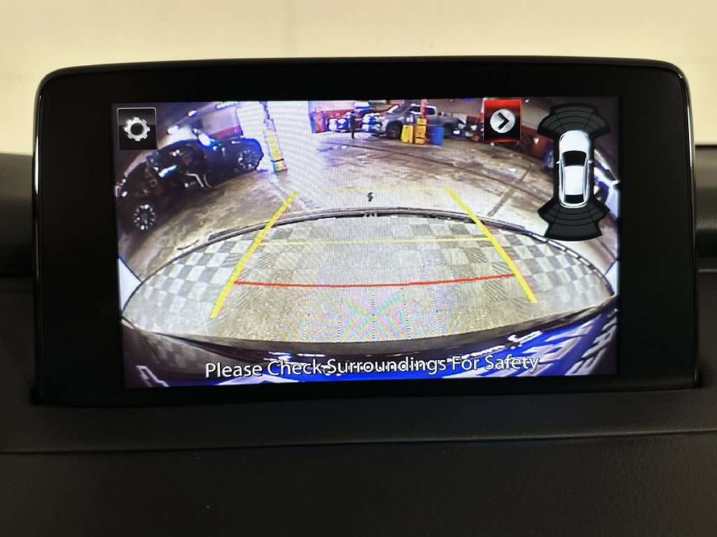 Used 2018 MAZDA CX-9 Touring w/ Touring Premium Package AWD/4WD image 17