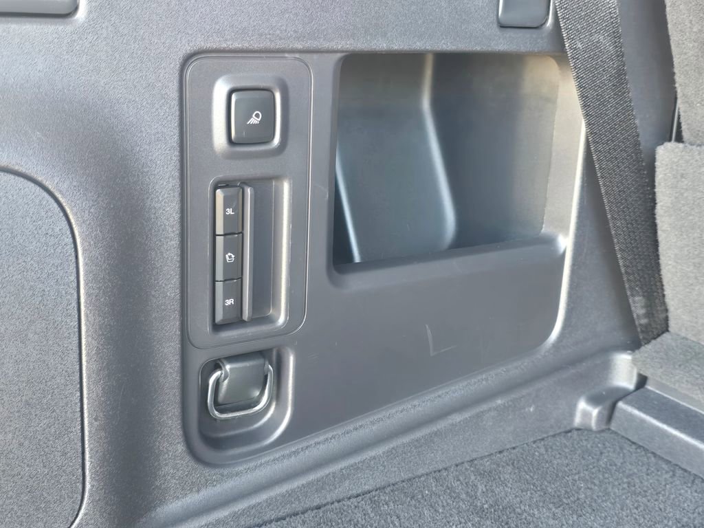 Used 2025 Ford Expedition Active image 35