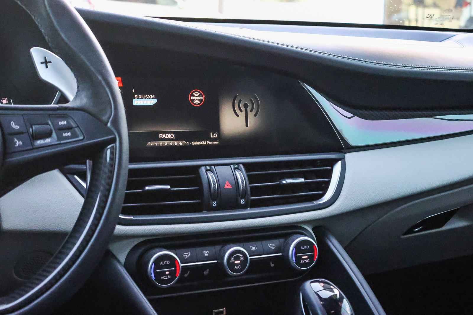 Used 2019 Alfa Romeo Giulia Quadrifoglio w/ Driver Assist Dynamic Package RWD image 20