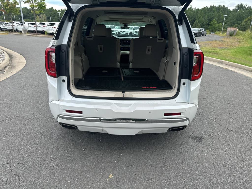 Used 2020 GMC Acadia Denali w/ Denali Ultimate Package AWD/4WD image 32
