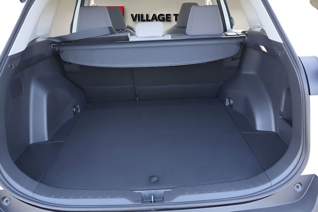 Certified 2024 Toyota RAV4 XLE image 15