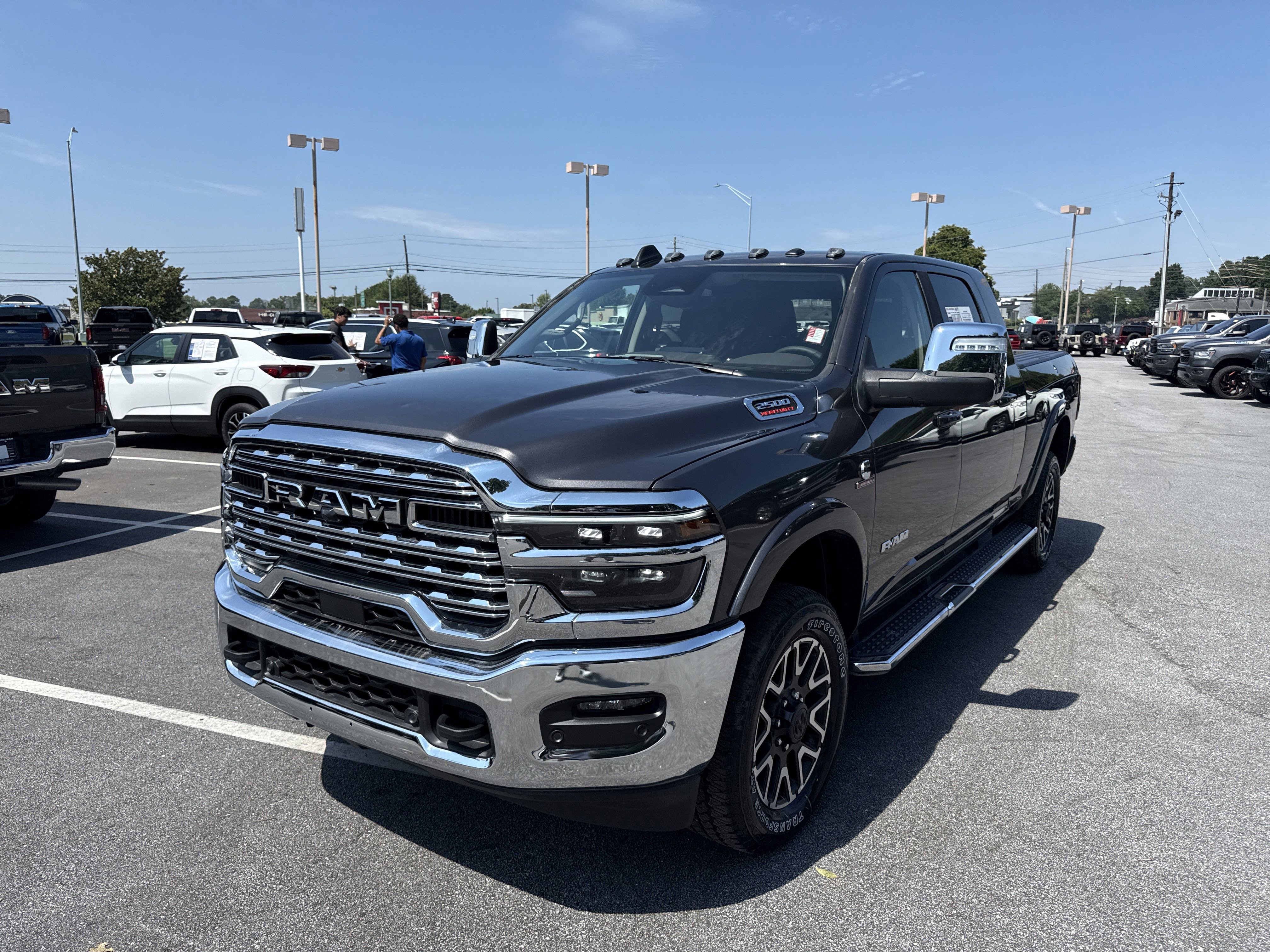 Used 2025 RAM 2500 Limited w/ Chrome Bumper Package image 2