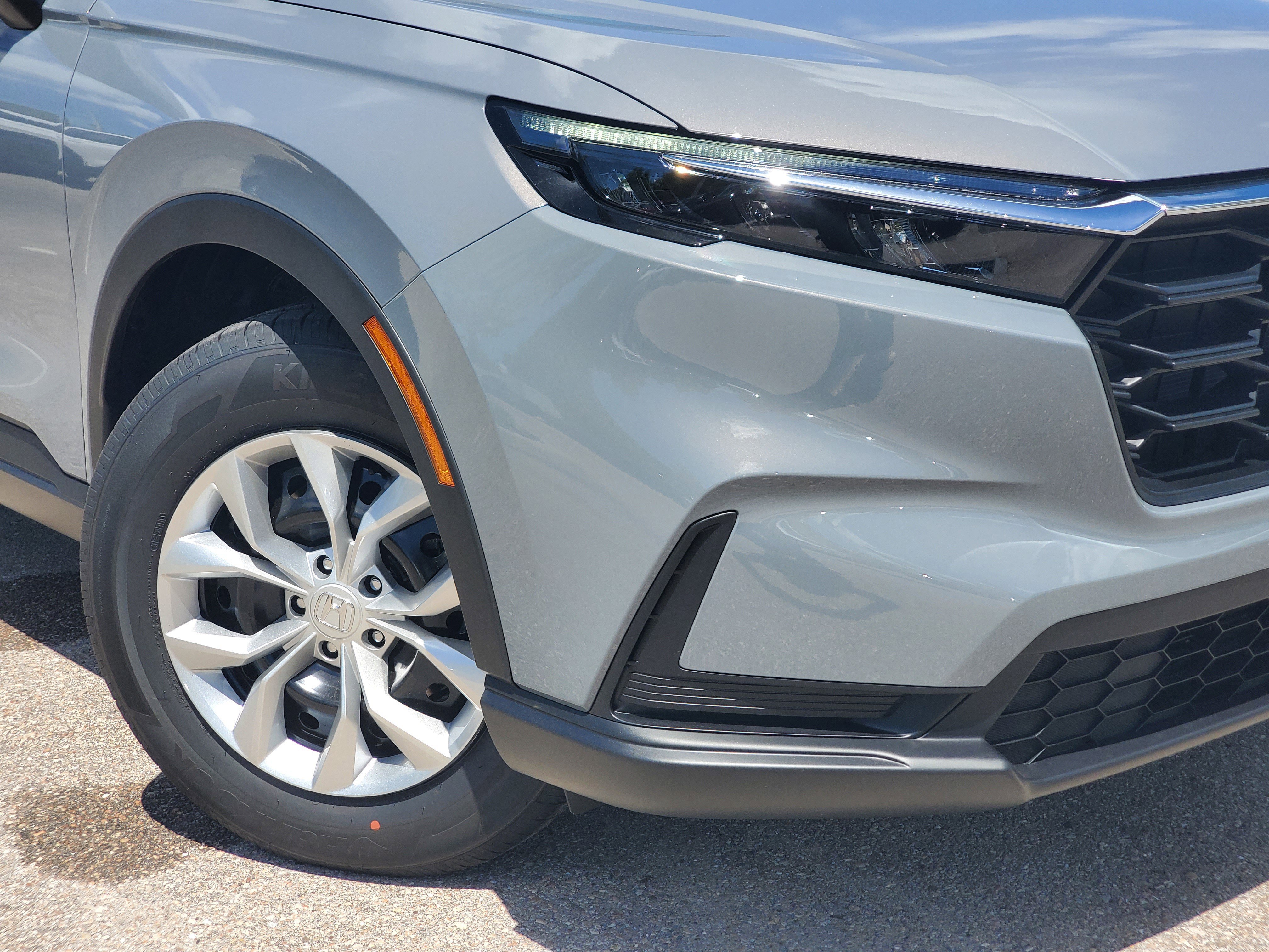 New 2027 Honda CR-V LX image 2