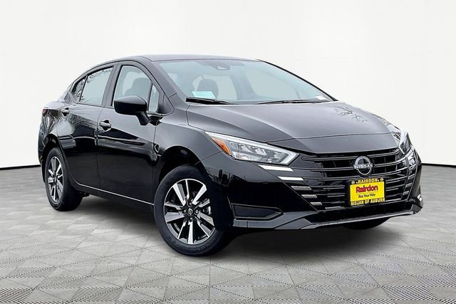 New 2025 Nissan Versa S w/ Trunk Package