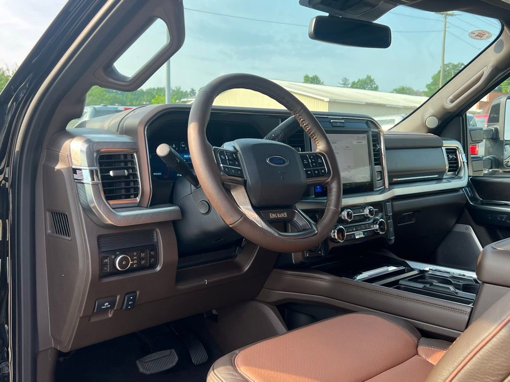 New 2025 Ford F350 King Ranch image 13