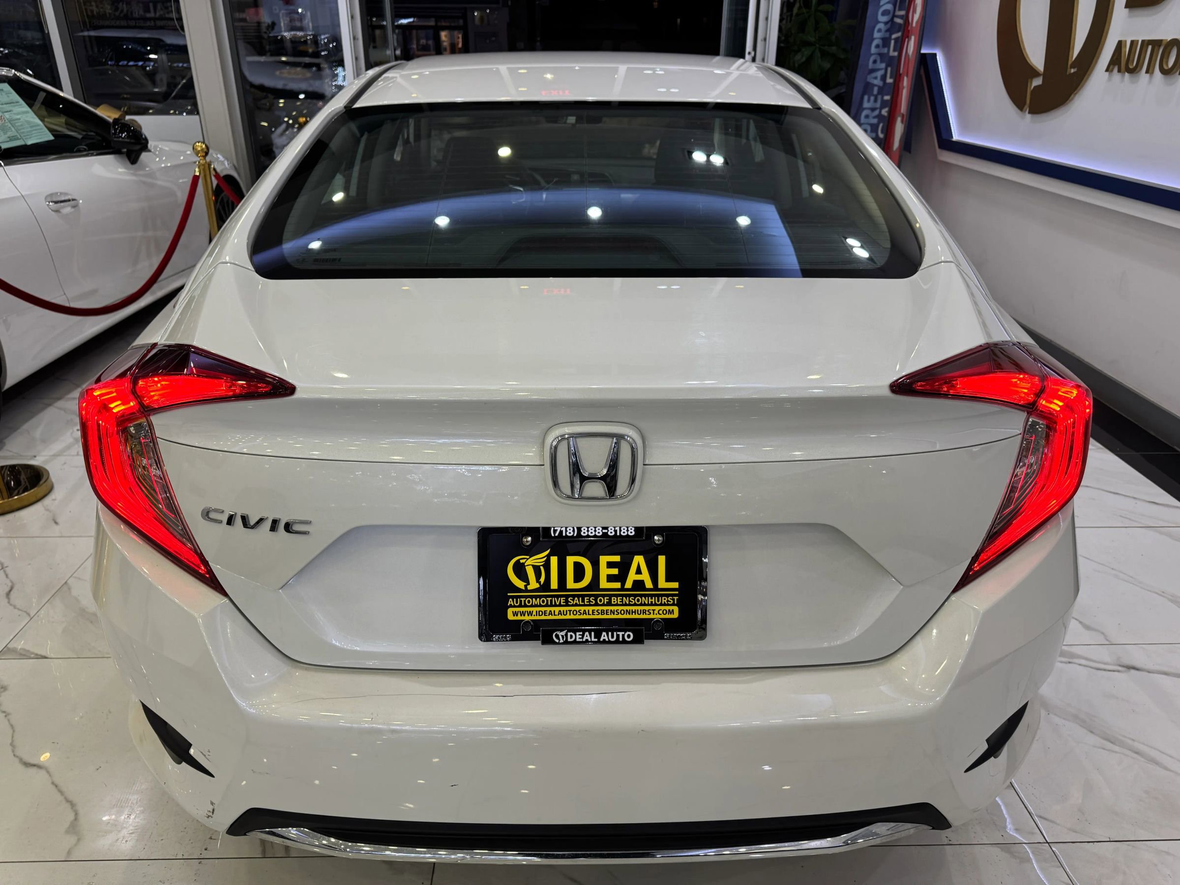 Used 2020 Honda Civic LX image 5