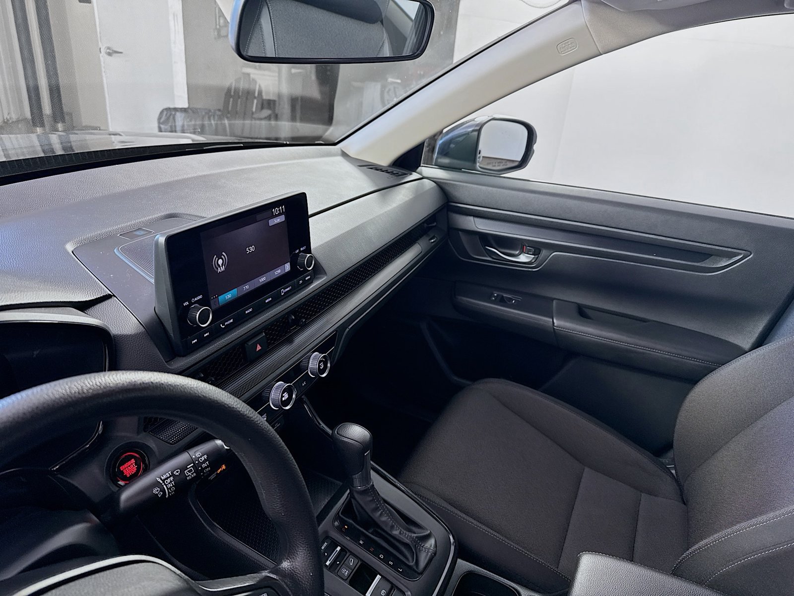 Used 2024 Honda CR-V LX image 17