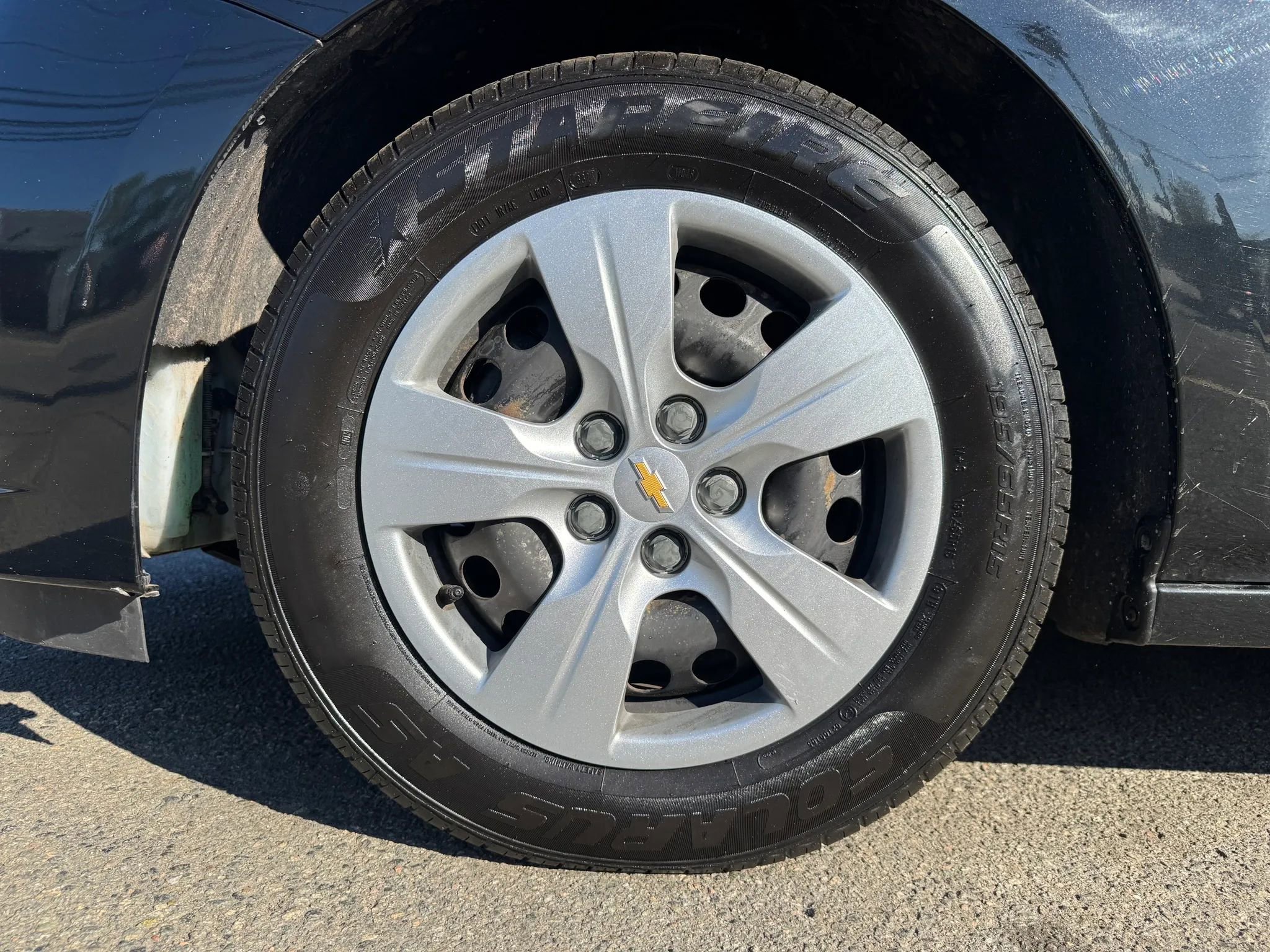 Used 2018 Chevrolet Cruze LS FWD image 24