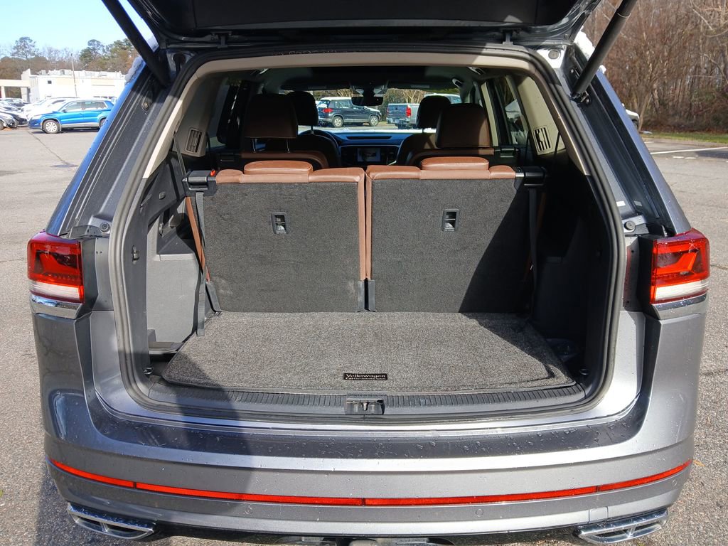 Used 2021 Volkswagen Atlas SEL R-Line image 29