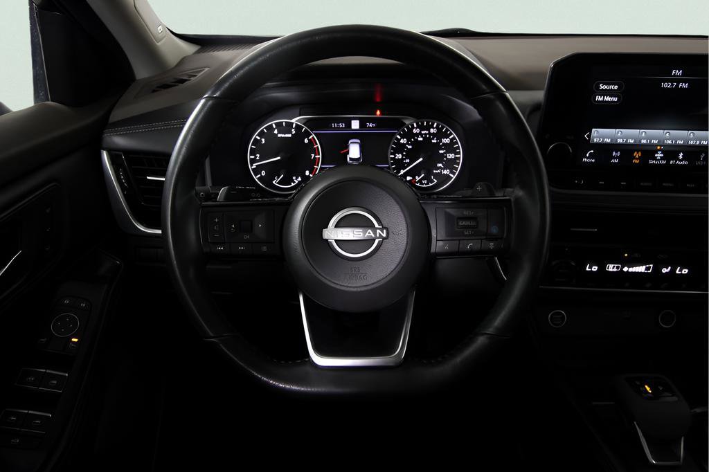 Used 2023 Nissan Rogue SL w/ SL Premium Package image 19