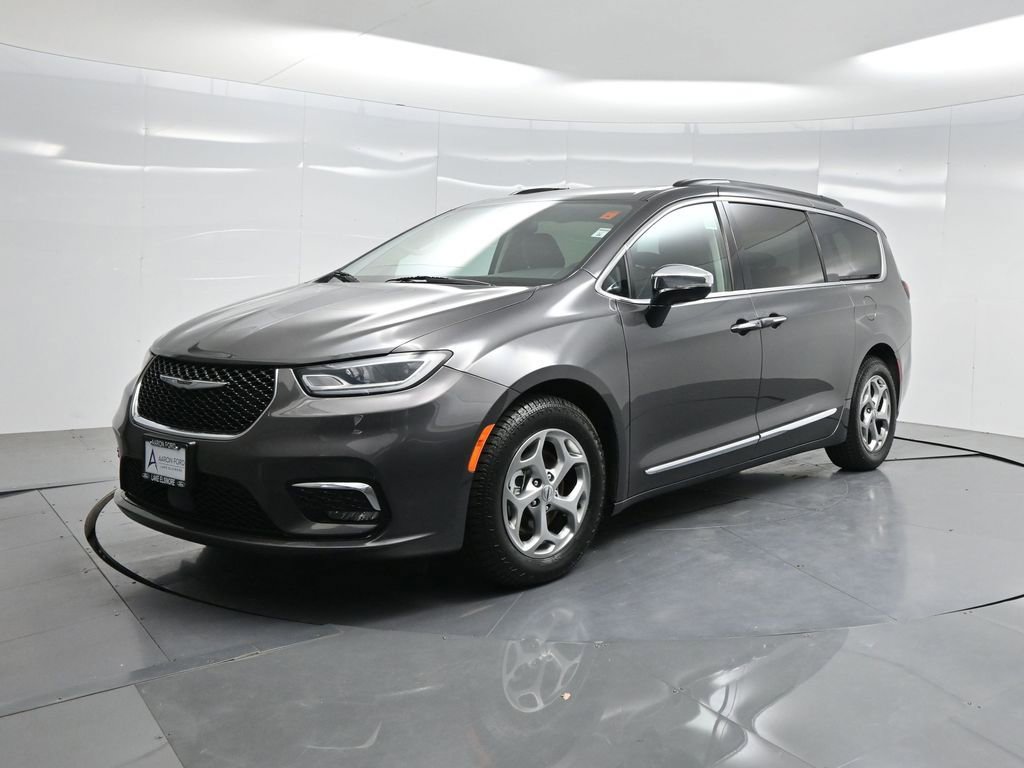 Used 2023 Chrysler Pacifica Limited image 63
