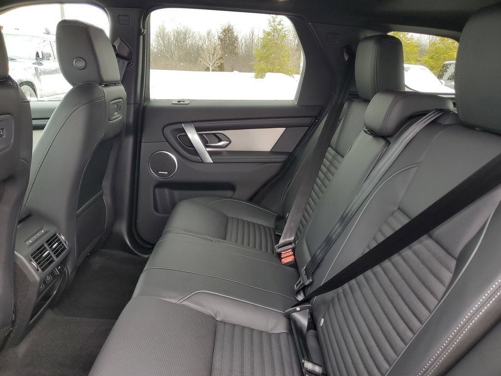 Used 2026 Land Rover Discovery Sport Landmark AWD/4WD image 24