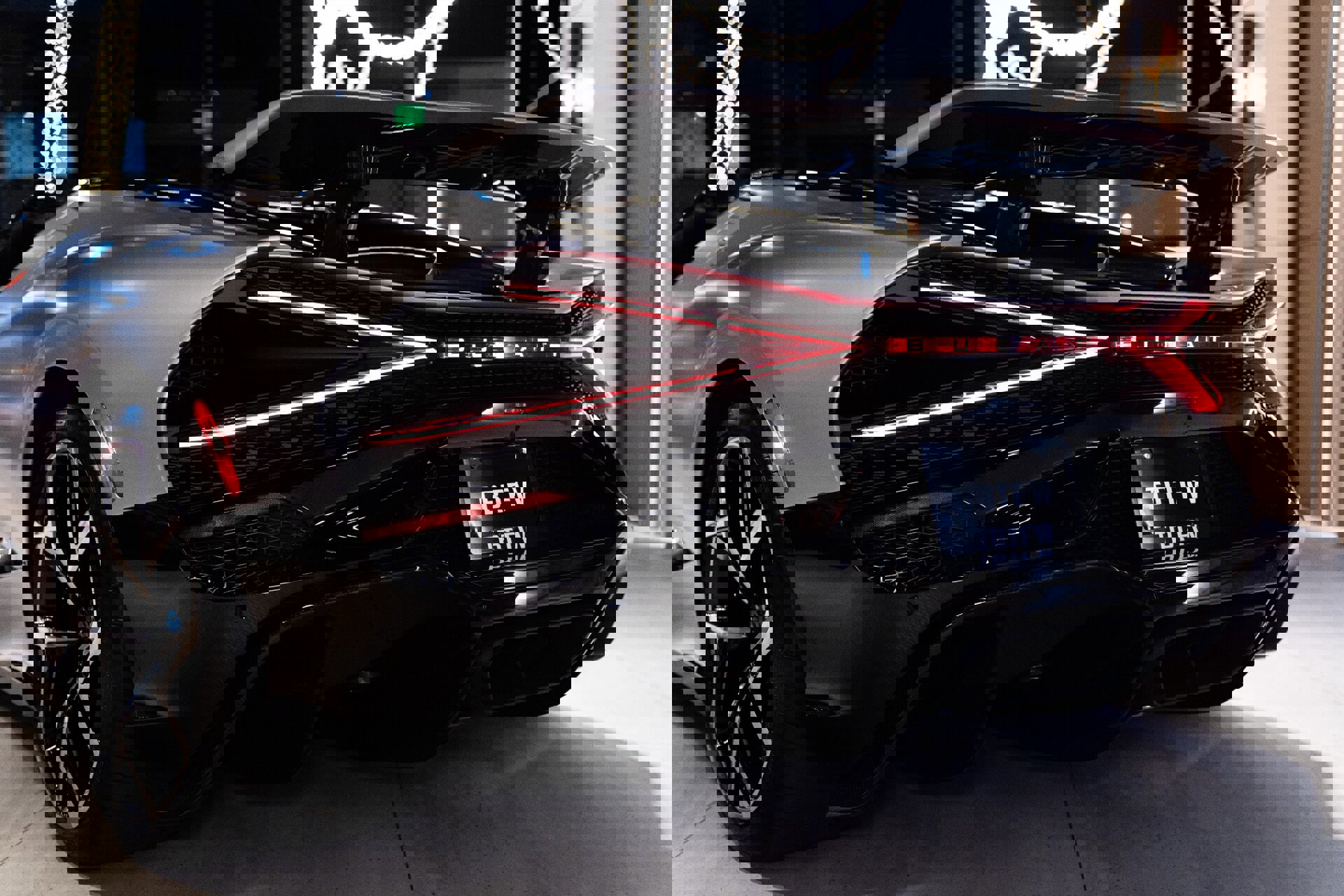 Used 2025 Bugatti Mistral image 34