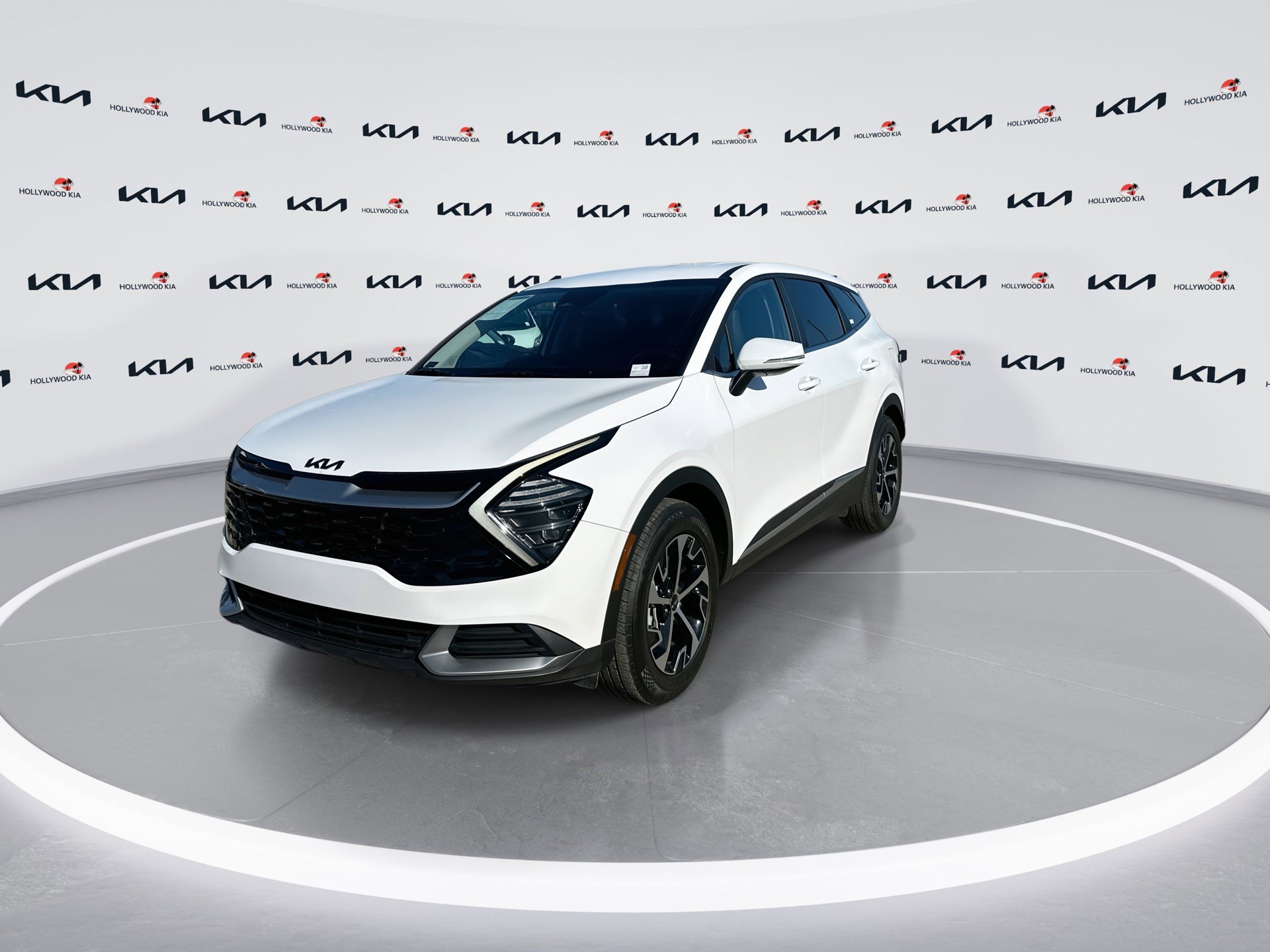 Certified 2024 Kia Sportage EX FWD image 4