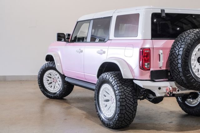 Used 2025 Ford Bronco Heritage Edition image 34