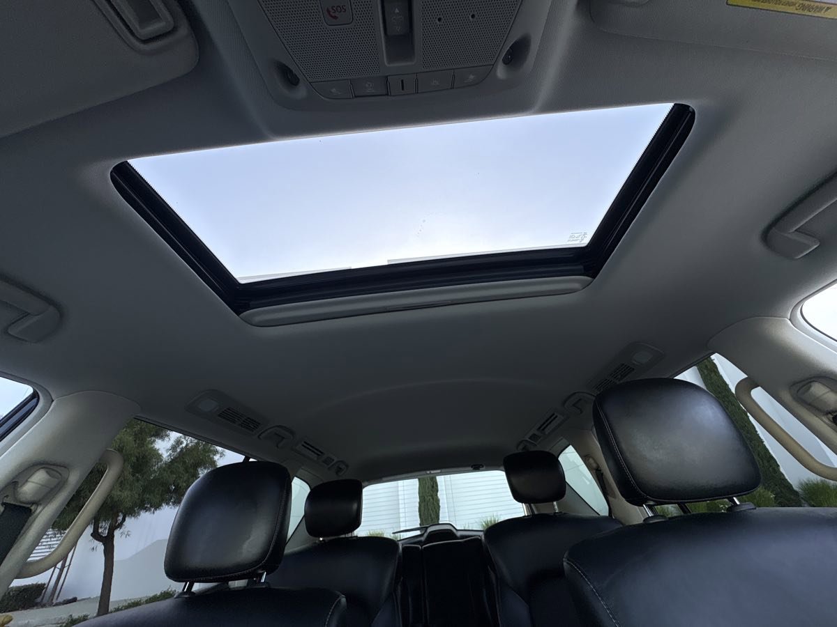 Used 2019 INFINITI QX80 Luxe AWD/4WD image 32