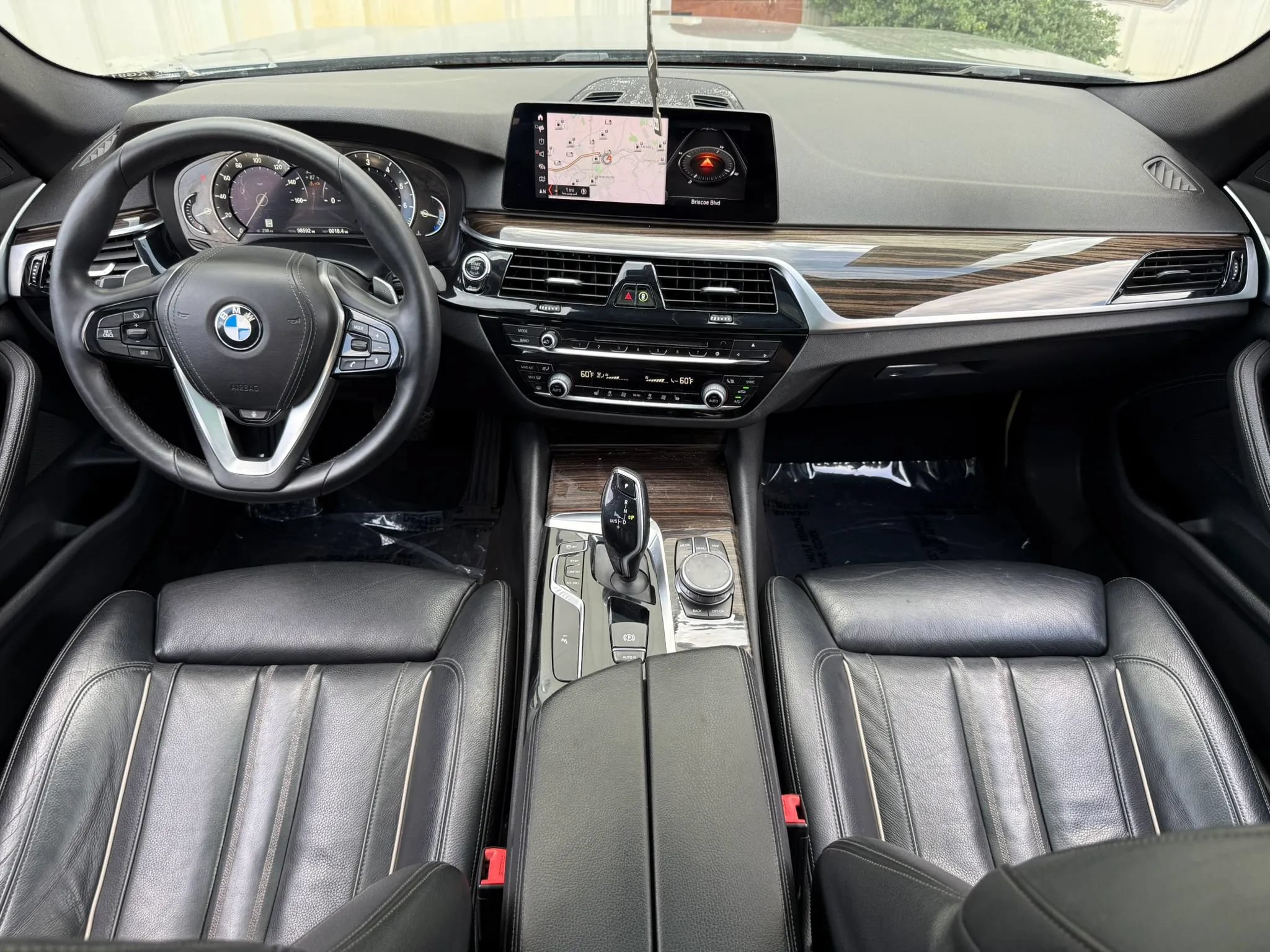 Used 2019 BMW 530i xDrive w/ Convenience Package AWD/4WD image 16