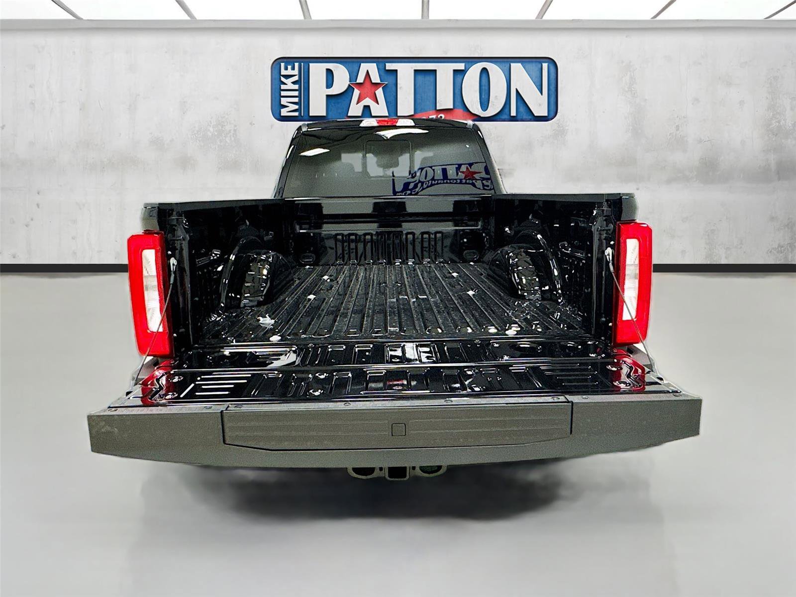 New 2026 Ford F250 XL w/ STX Appearance Package AWD/4WD image 22