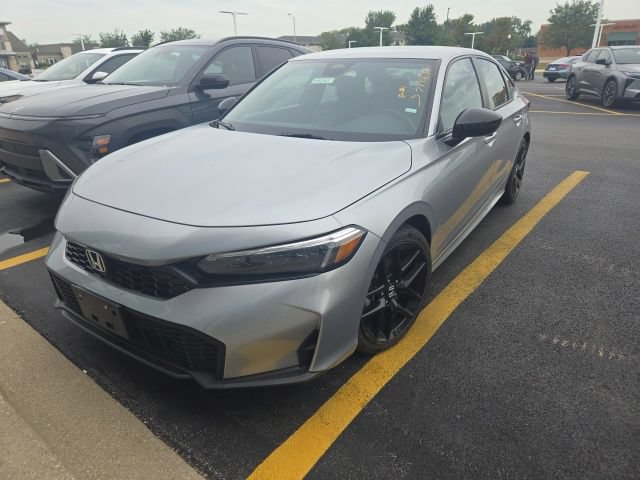 Used 2025 Honda Civic Sport image 3