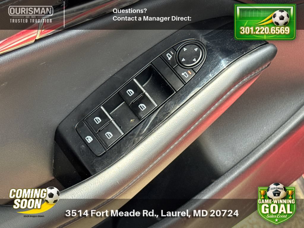 Used 2024 MAZDA MAZDA3 s FWD image 8