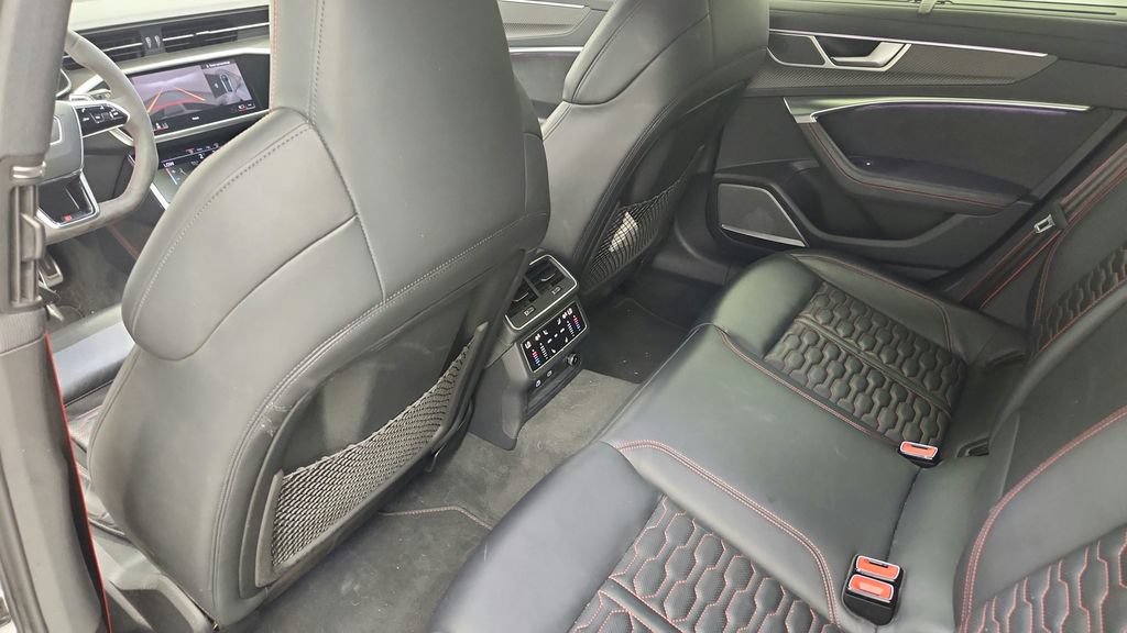 Used 2022 Audi RS 6 AWD/4WD image 39