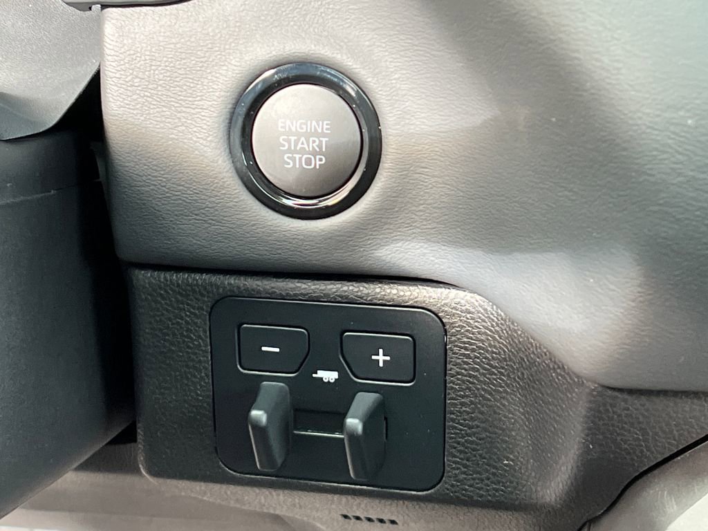 New 2026 Toyota Tundra Platinum image 30