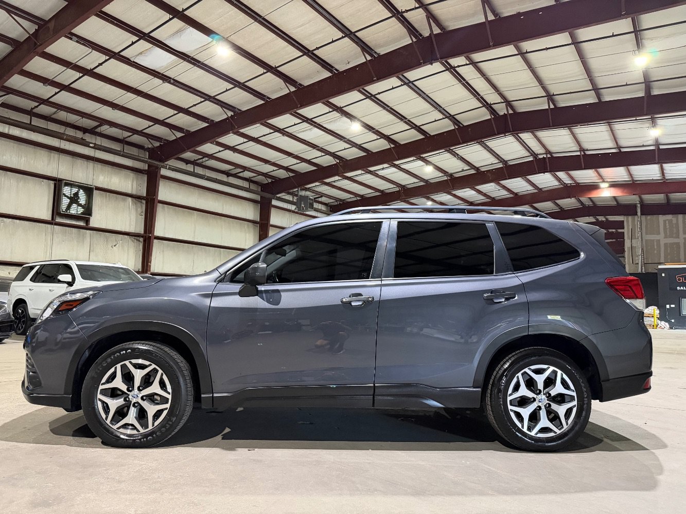 Used 2022 Subaru Forester Premium AWD/4WD image 8