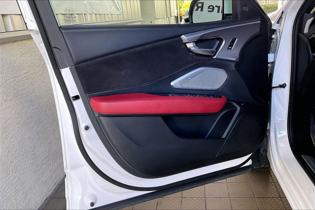 Used 2024 Acura RDX A-Spec image 2