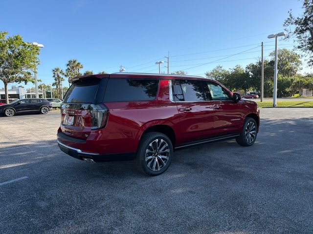New 2026 Chevrolet Suburban High Country AWD/4WD image 13