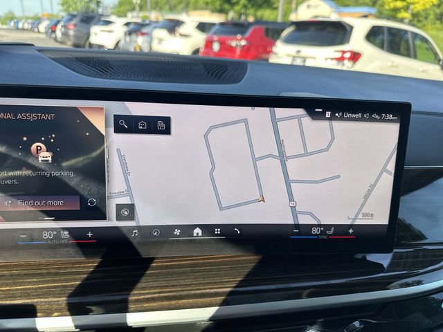 Used 2025 BMW X7 xDrive40i AWD/4WD image 19