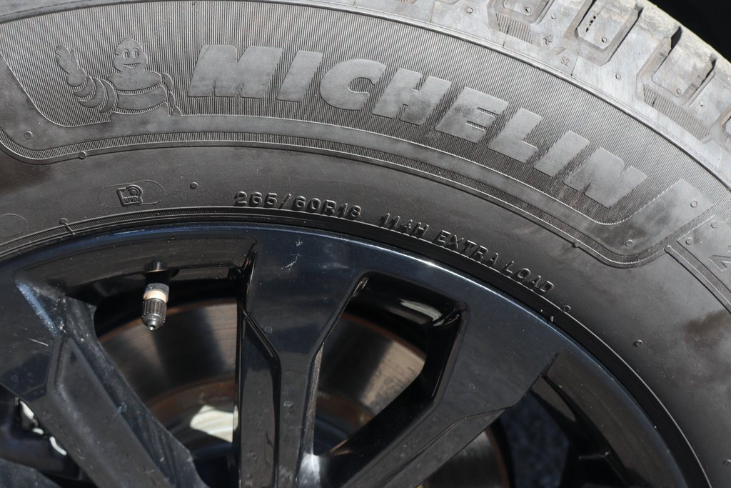 Used 2022 GMC Canyon Elevation Standard w/ Convenience Package image 41