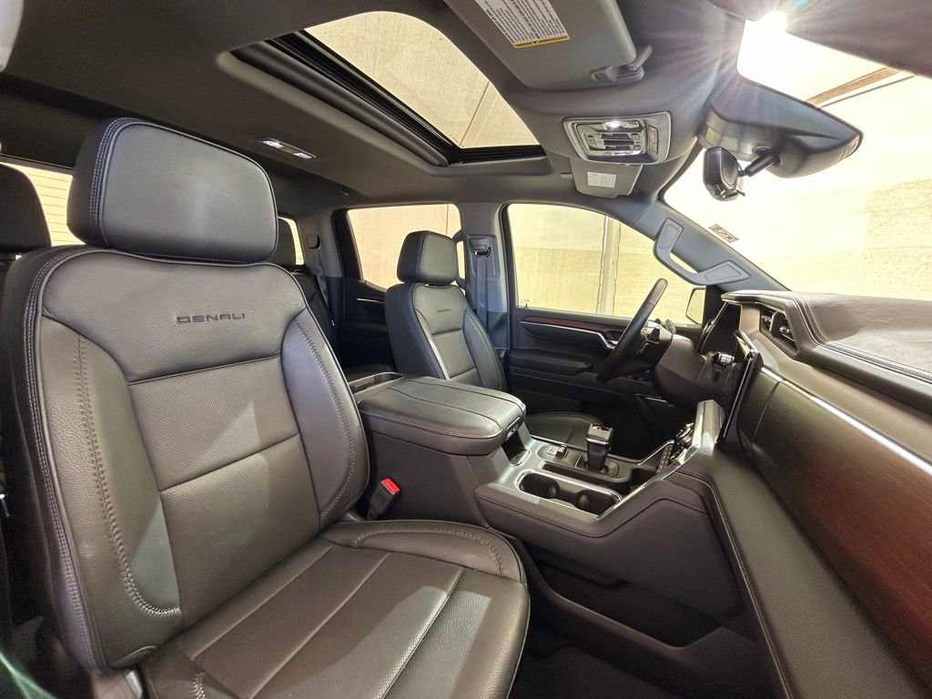 Used 2024 GMC Sierra 1500 Denali w/ Denali Reserve Package image 16